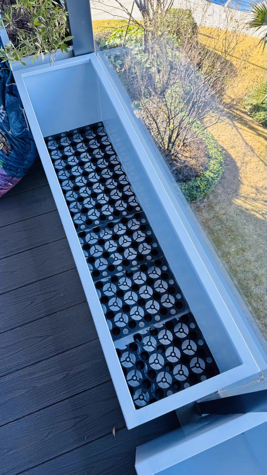 ~!phoenix_varIMG13!~