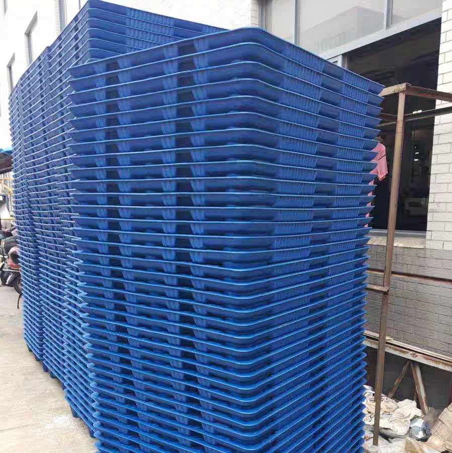 Molde de moldeo por soplado de botellas y tarros de plástico, molde de moldeo por soplado de plástico hueco