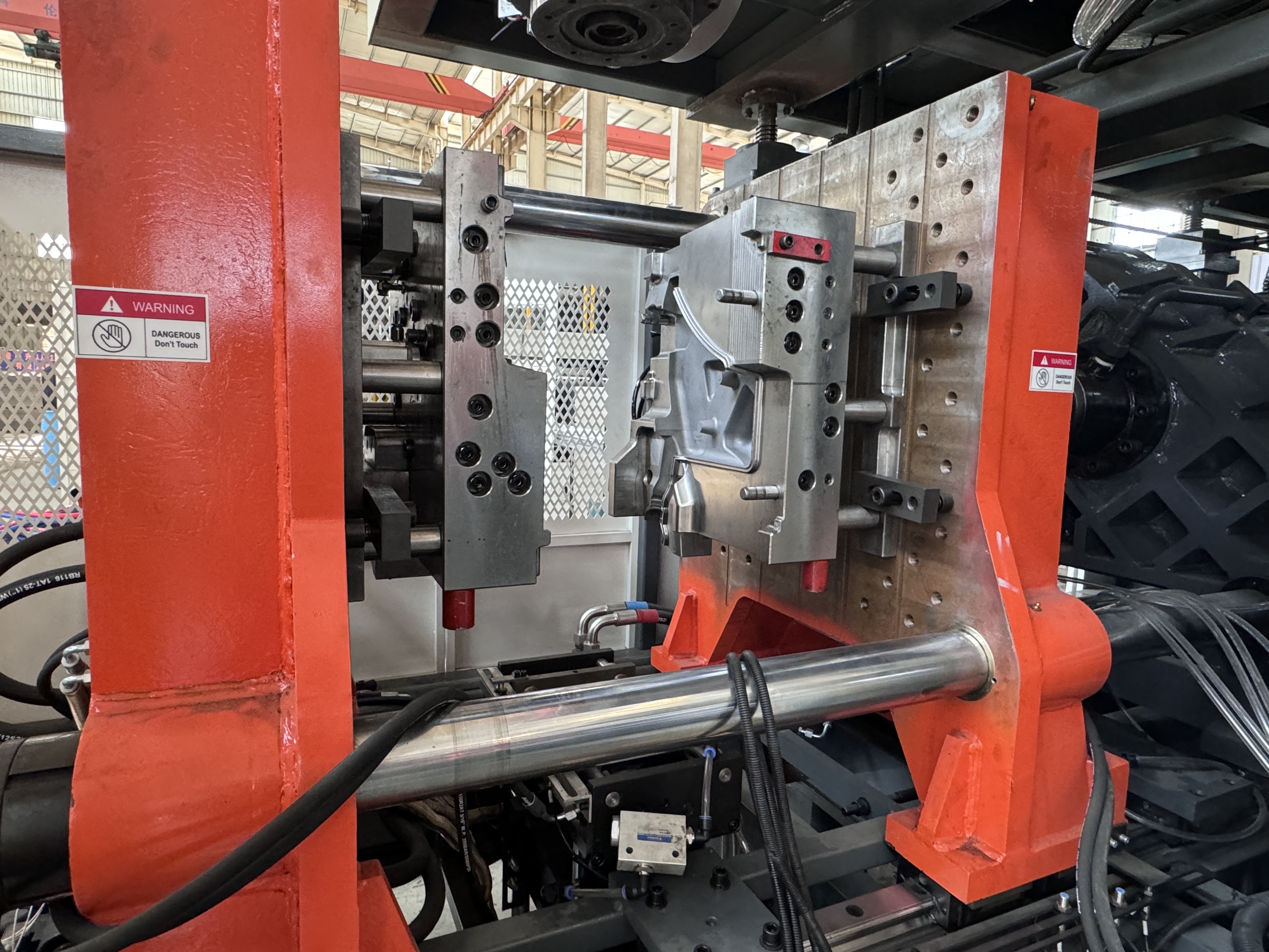 Molde de moldeo por soplado de botellas y tarros de plástico, molde de moldeo por soplado de plástico hueco