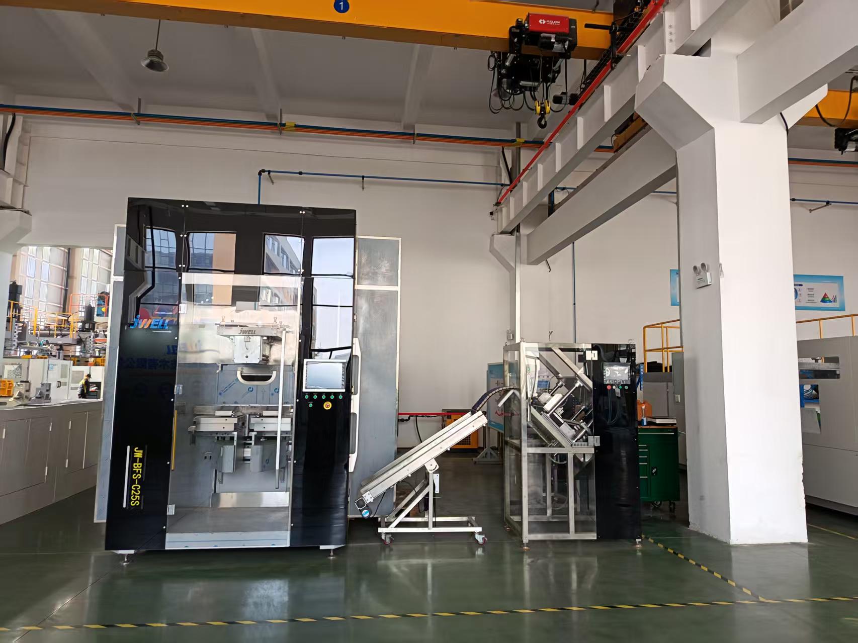 Máquina desechable de tubos multilumen BFS Blow&Fill&Seal, embalaje estéril, cuentagotas/pipeta estériles 