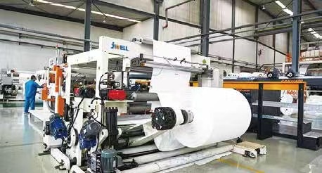 Línea de extrusión de láminas de papel de piedra PE | Máquina de fabricación de papel de piedra de alta eficiencia Jwell